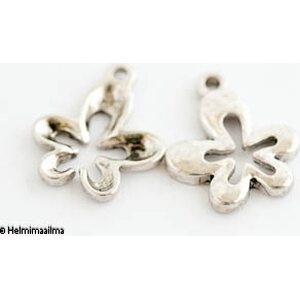 Riipus tiibetinhopeinen kukka n. 18x15 mm, 6 kpl
