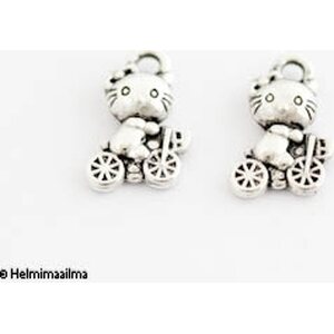 Riipus pyöräilevä Hello Kitty antiikkihopea 12 x 8 mm, 8 kpl