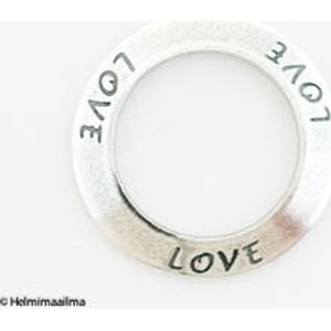 Trinity Brass "LOVE" rengas 23 mm antiikkihopeoitu, 1 kpl