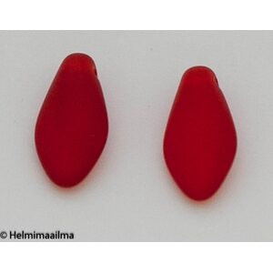 Tsekkiläinen lasihelmi huurrettu punainen 15 x 7 mm tikari / pisara, 20 kpl