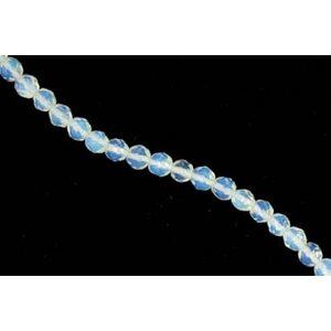 Opaliitti särmikäs 6 mm, n. 38 cm nauha