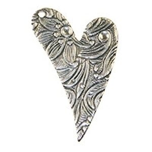 Trinity Brass Kukkakuvioitu sydän 17x26 mm, 1 kpl