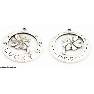 Riipus pyöreä apilanlehti "LUCKY U"  25 mm antiikkihopea, 2 kpl