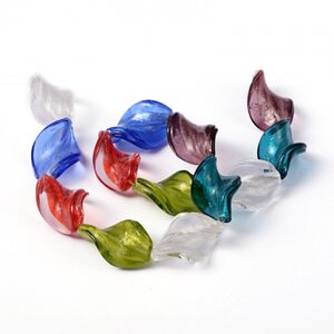 Hopeafoliohelmi twist harmaa n. 30 x 20 mm, 1 kpl