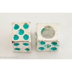Pandora metallihelmi noppa turkooseilla pisteillä 6 x 8 x 8 mm, 1 kpl