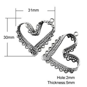 Riipus pitsinauha sydän 31 x 30 x 5 mm antiikkihopea, 1 kpl