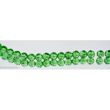 Kristallihelmi särmikäs pyöreä 8 mm, vihreä, n. 31 cm nauha