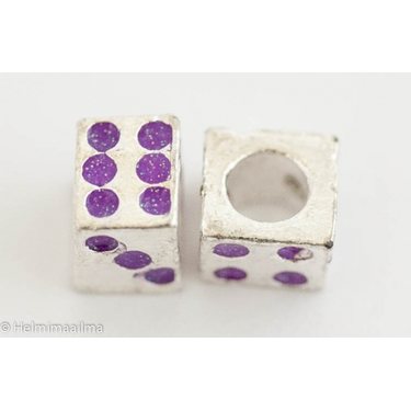 Pandora metallihelmi noppa violeteilla pisteillä 6 x 8 x 8 mm, 1 kpl