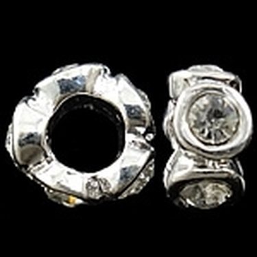 Pandora metallihelmi isoilla kirkkailla kristalleilla hopeanvärinen 11 x 5,5 mm, 1 kpl