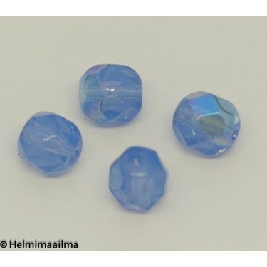 Tsekkiläinen lasihelmi särmikäs 6 mm vaaleansininen AB-päällystetty, 20 kpl