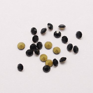Chaton pyöreä musta 3,7~3,8 mm (PP30), 1 gramma