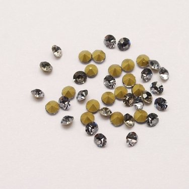 Chaton pyöreä tummanharmaa 3~3,2 mm (PP24), 1 gramma