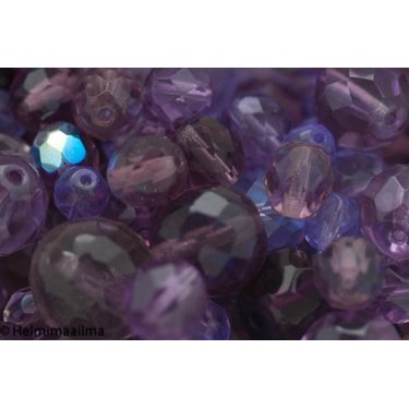 Estrela helmilajitelma ametistit ja violetit särmikkäät helmet n. 4 - 14 mm, 100 grammaa