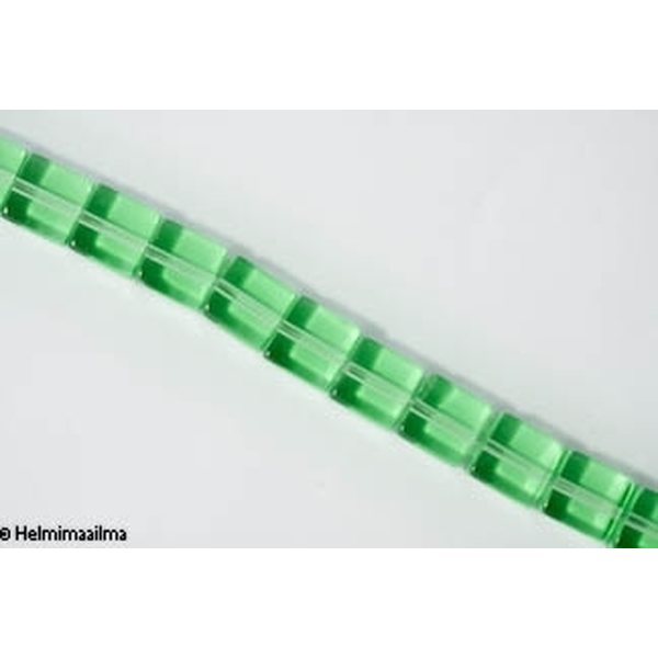 Kristallihelmi kuutio 10 mm, vaaleanvihreä, n. 33 cm nauha