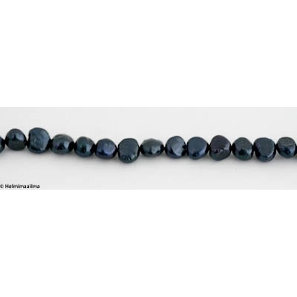 Makeanvedenhelmi nugetti tummansininen 6-7 mm, n. 38 cm nauha