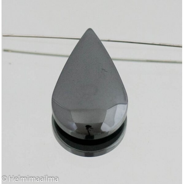 Hematiitti riipus pisara 29 x 18 x 6 mm, 1 kpl