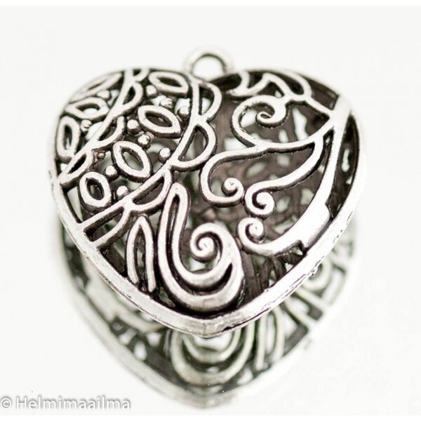 Riipus sydän filigree antiikkihopea 40 x 40 x 15 mm, 1 kpl