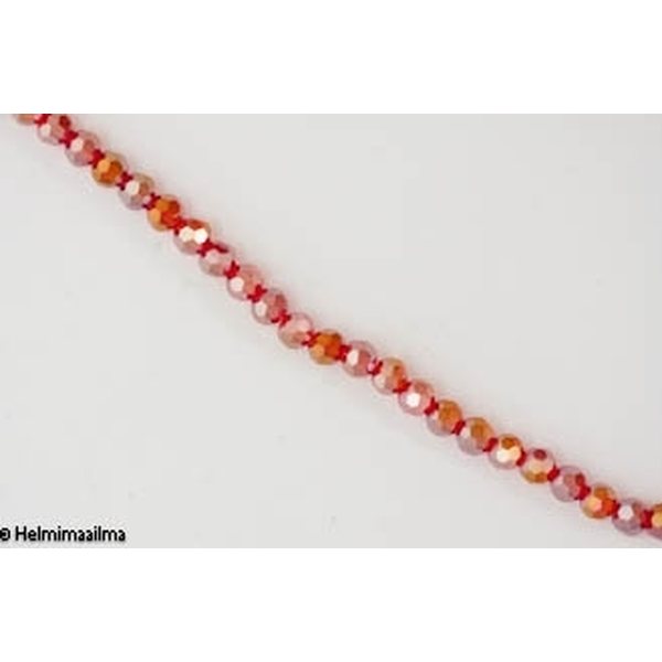 Tsekkiläinen kristallihelmi särmikäs pyöreä 4 mm, punainen AB, n. 33 cm nauha