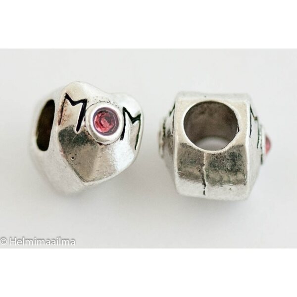 Pandora metallihelmi sydän "MUM" pinkillä strassilla, 10,5 x 8,5 mm, 1 kpl