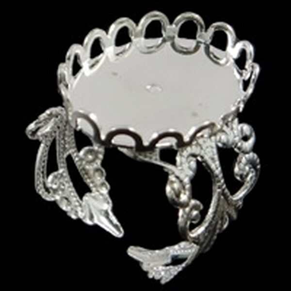 Sormuspohja filigree hopeanvärinen, sisämitta 13 x 18 mm, säädettävä koko, 1 kpl