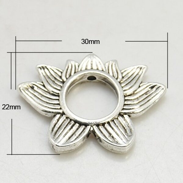 Kehyshelmi kukka 22 x 30 x 4 mm, antiikkihopea, 2 kpl