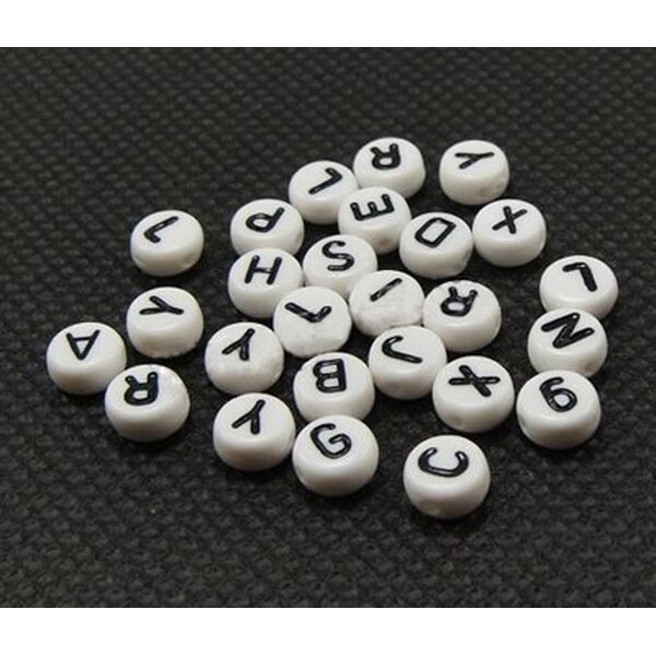 Akryylihelmi kirjain litteä pyöreä 7x4 mm, 1 kpl
